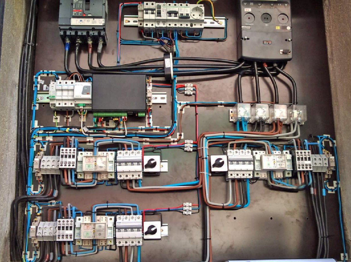 Remote Control System for Madrid’s Public Lighting facilities